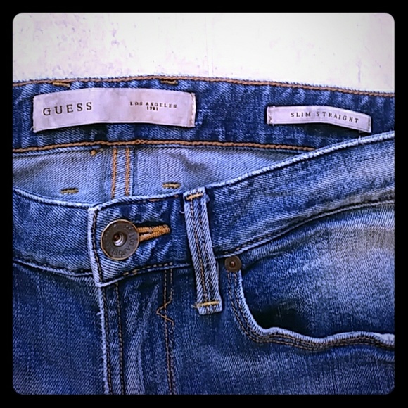 NWOT Men's Guess Slim Straight Jeans - Picture 3 of 7